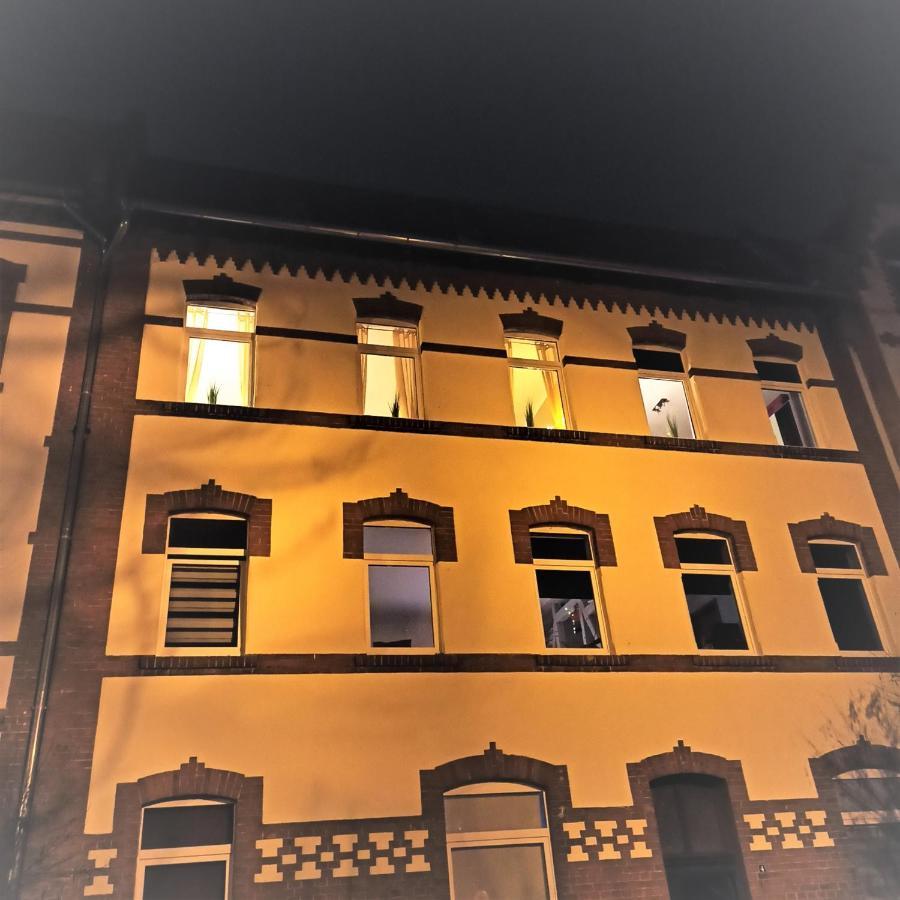 Schoenes Ferien-Appartement Fuer Bis Zu 6 Personen Halberstadt Exterior foto