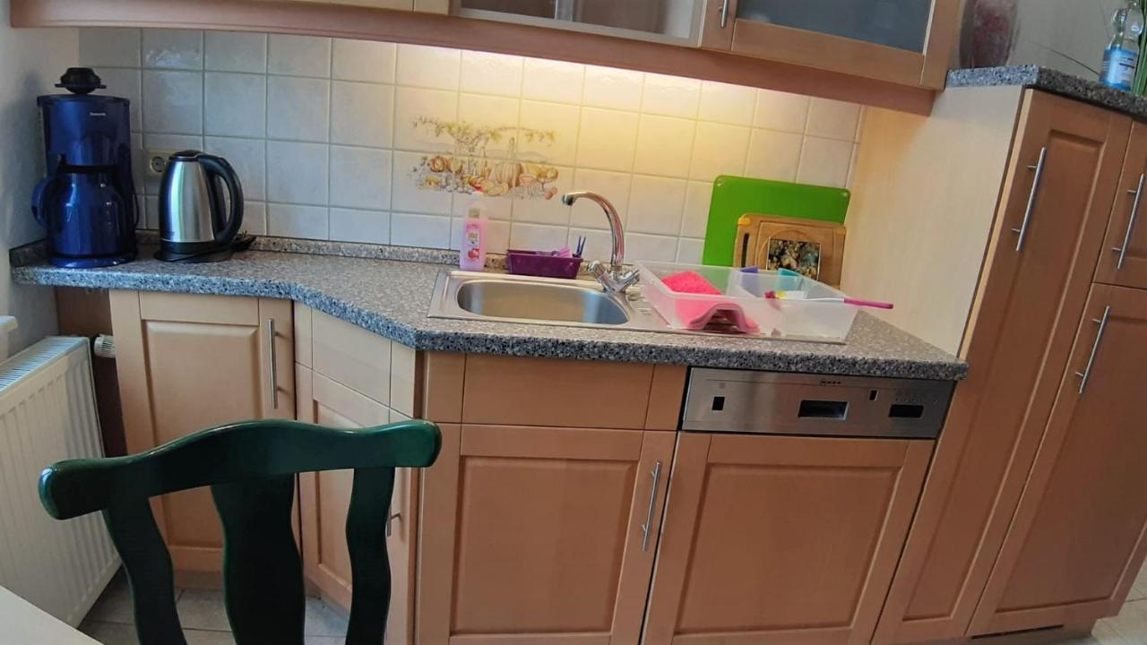 Schoenes Ferien-Appartement Fuer Bis Zu 6 Personen Halberstadt Exterior foto