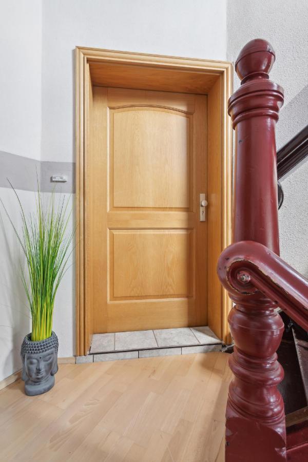 Schoenes Ferien-Appartement Fuer Bis Zu 6 Personen Halberstadt Exterior foto